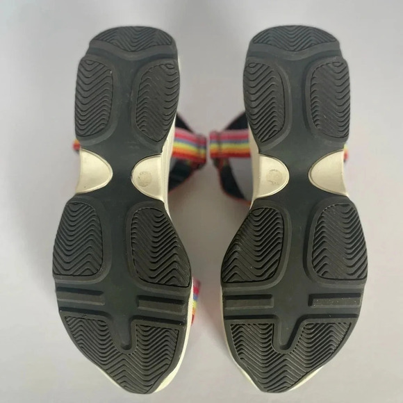 Gianni Bini Rainbow platform sandals size 8 - Picture 9 of 9
